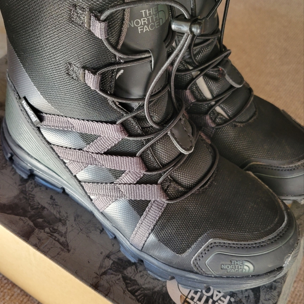 The North Face, Winter Boot - Size 4 Youth